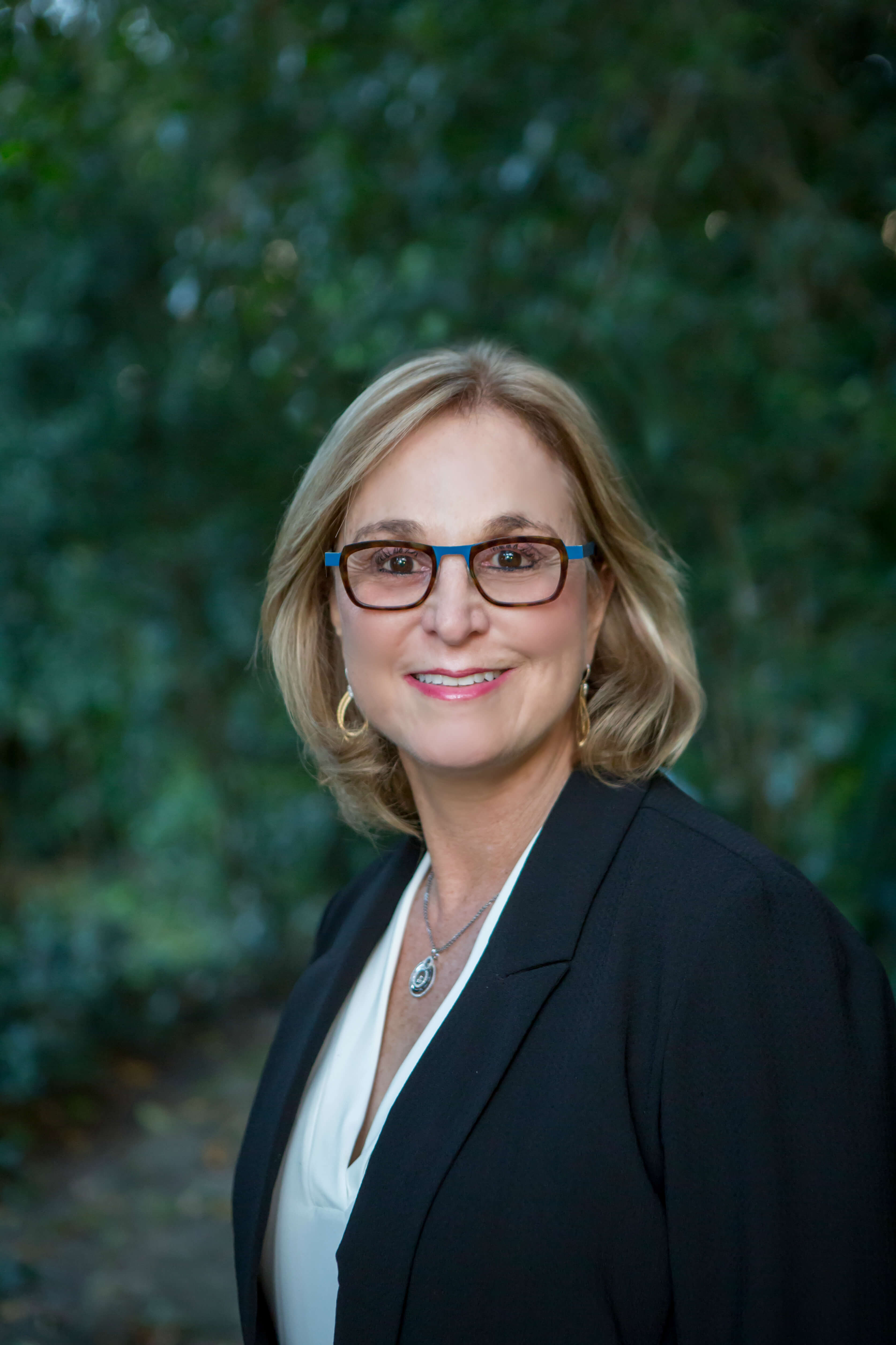 Portrait of Rachelle Nelson